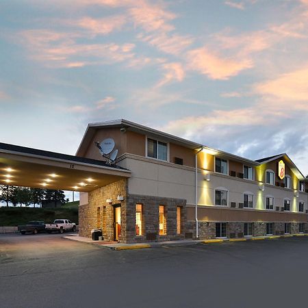 Готель Super 8 By Wyndham Minot Airport Екстер'єр фото